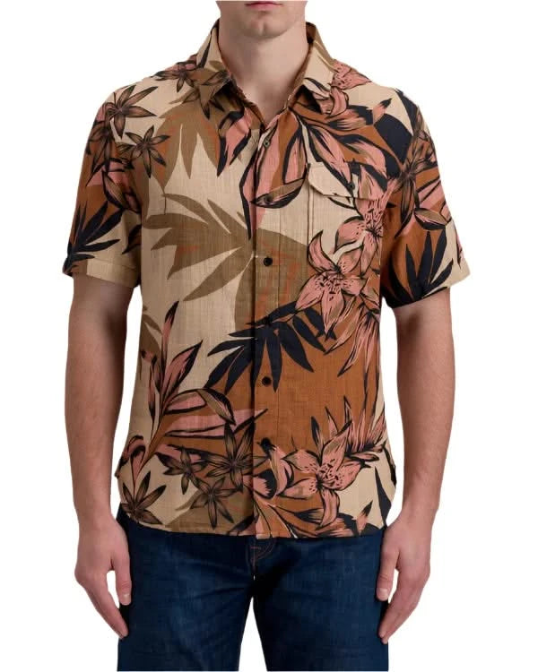 Model wearing Ace Rivington Double Gauze Cotton shirt in Camo, front  view