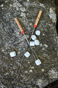  Gentlemen's Hardware telescoping roasting forks with marshmallows