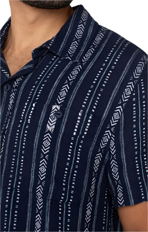 Model Wearing Liverpool Short Sleeved Button up shirt in Navy with White stripes, front close up detail view