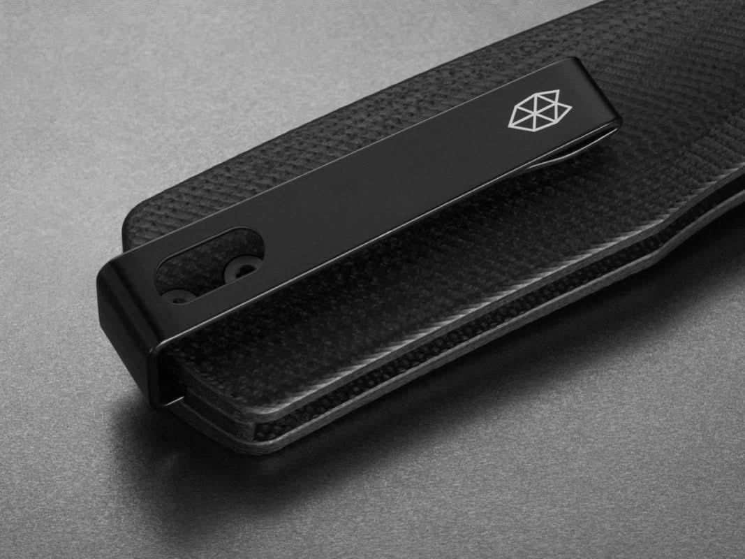 The James Brand Carter Knife in Black, pocket clip detail