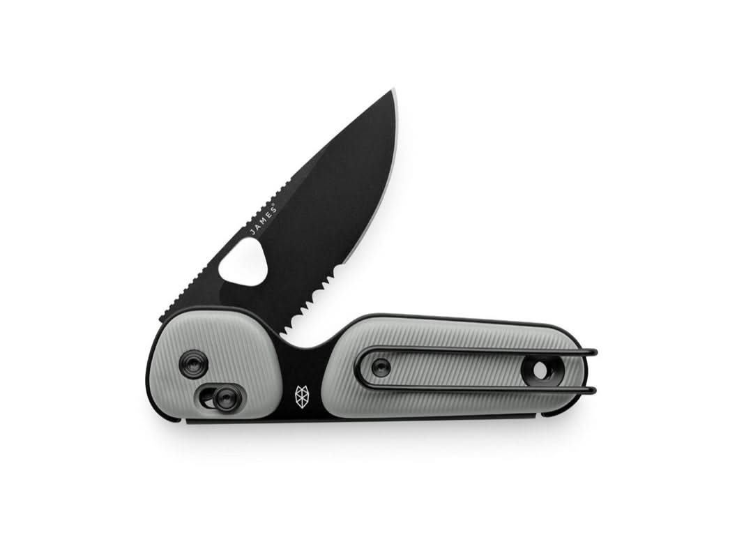 Redstone compact folding knife with serrated drop point blade in primer  grey color, featuring slide-lock and bent-wire pocket clip – available at The Simple Man