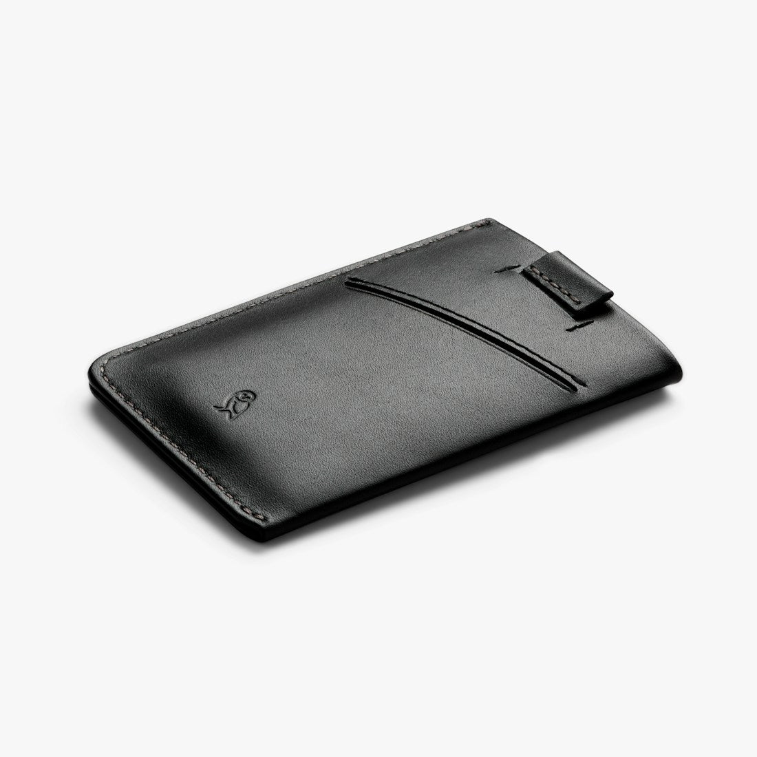 Bellroy Card Sleeve wallet in Black, close-up of the front card slot and pull tab - The Simple Man