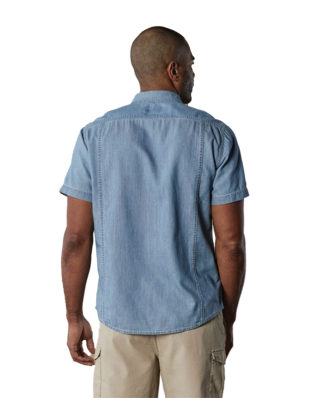 Model Wearing The Normal Brand Chambray Short sleeve shirt, rear  view