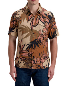 Model wearing Ace Rivington Double Gauze Cotton shirt in Camo, front  view