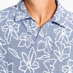 Criquet Jacquard Monty Polo navy lifestyle shot on model
