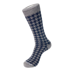Unsimply Stitched Medium Houndstooth Sock in Heather Grey Navy, flat lay view of pattern