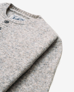 Shoulder and collar detail on the Cloud Grey tri-blend henley sweater - The Simple Man
