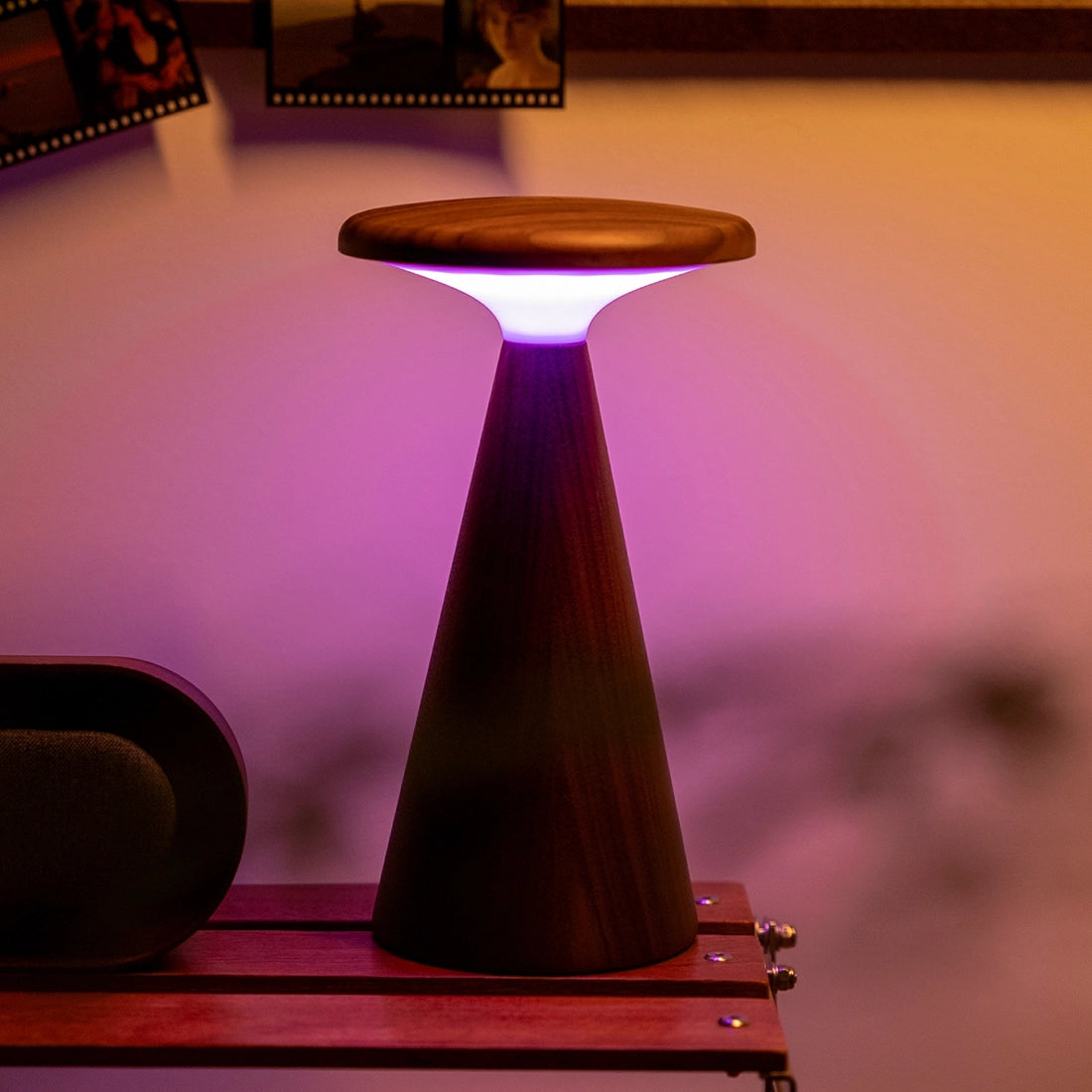 Gingko Sylva Table Lamp large walnut RGB color mode detail