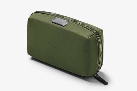 Bellroy Tech Kit in Ranger Green, closed position