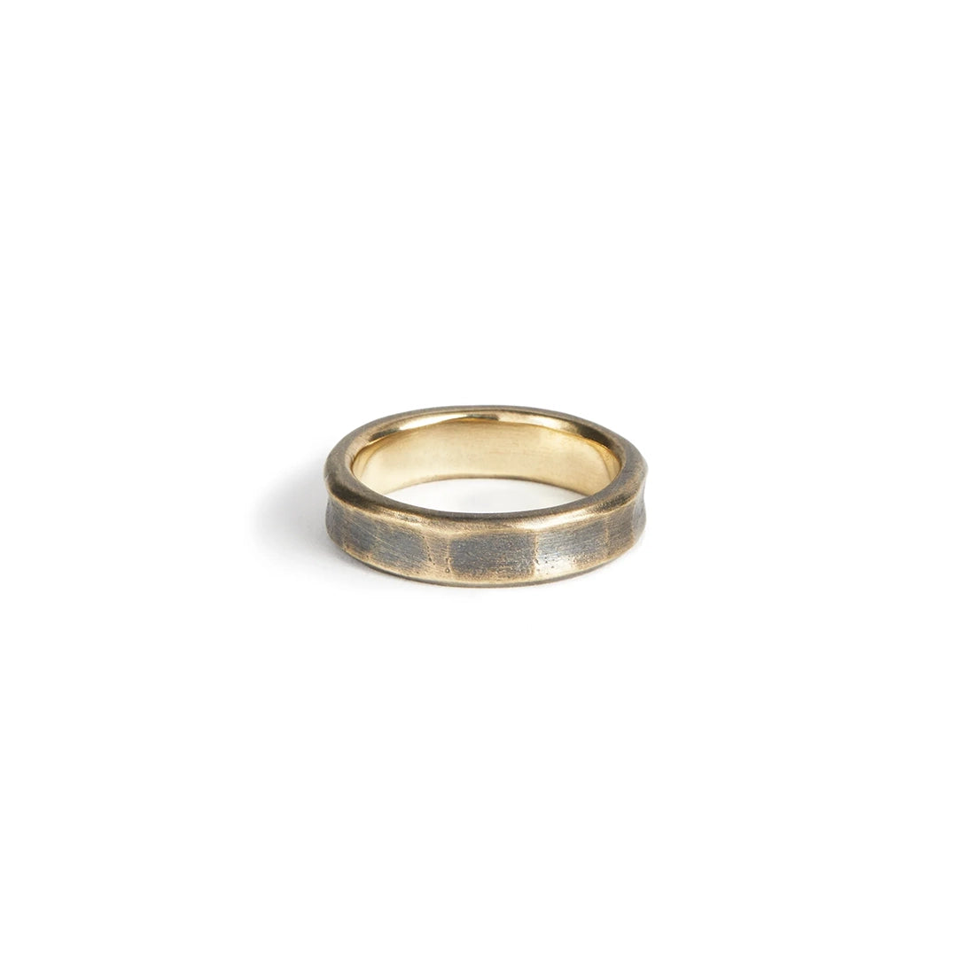 Men’s hammered brass ring with work patina finish and grooved detail – The Simple Man