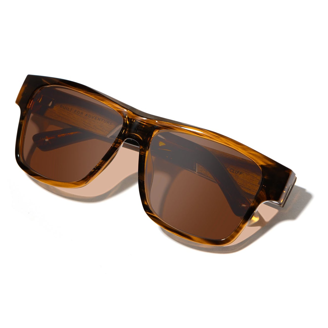 Cliff Sunglasses with tortoise frame and brown polarized lenses, three-quarter view