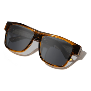 Cliff Sunglasses with tortoise frame and HD Plus grey polarized lenses, three-quarter view