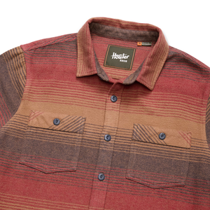 Close up of Rodanthe flannel collar and chest pockets in Sunset