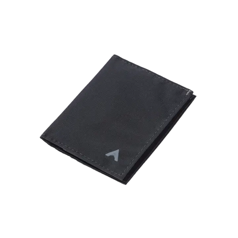 Allett Hybrid Card wallet in Jet Black, closed front view