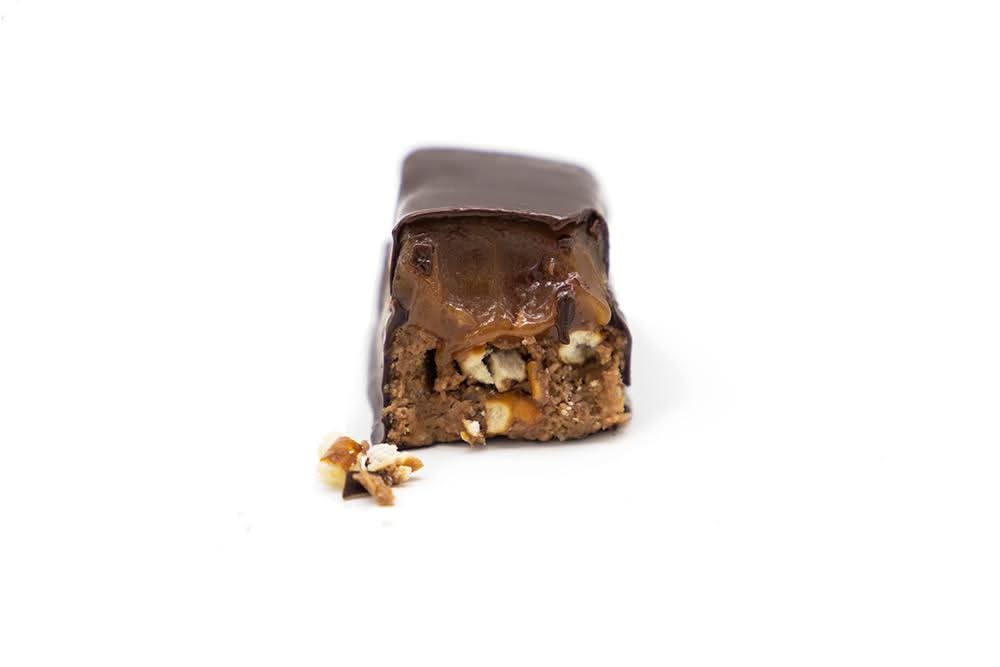 Mayana Kitchen Sink Mini -  Peanut Butter Pretzel Chocolate Bar – 1.75 oz