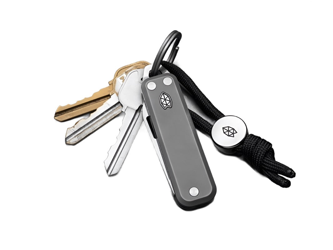 James Brand Elko Knife shown attached to a key ring